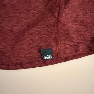 REI women’s midweight long sleeve base layer